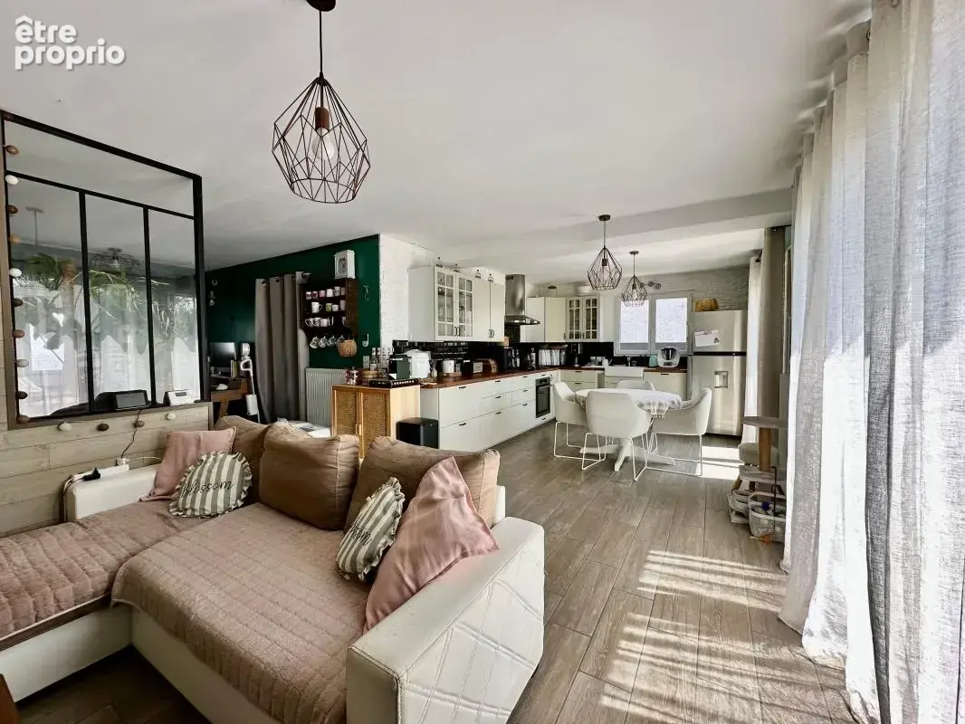 Maison 90 m² avec jardin, piscine et fort potentiel d'agrandissement - photo 7