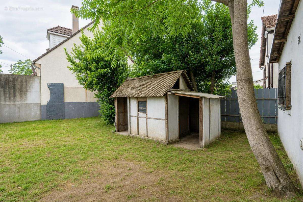 Maison à AULNAY-SOUS-BOIS