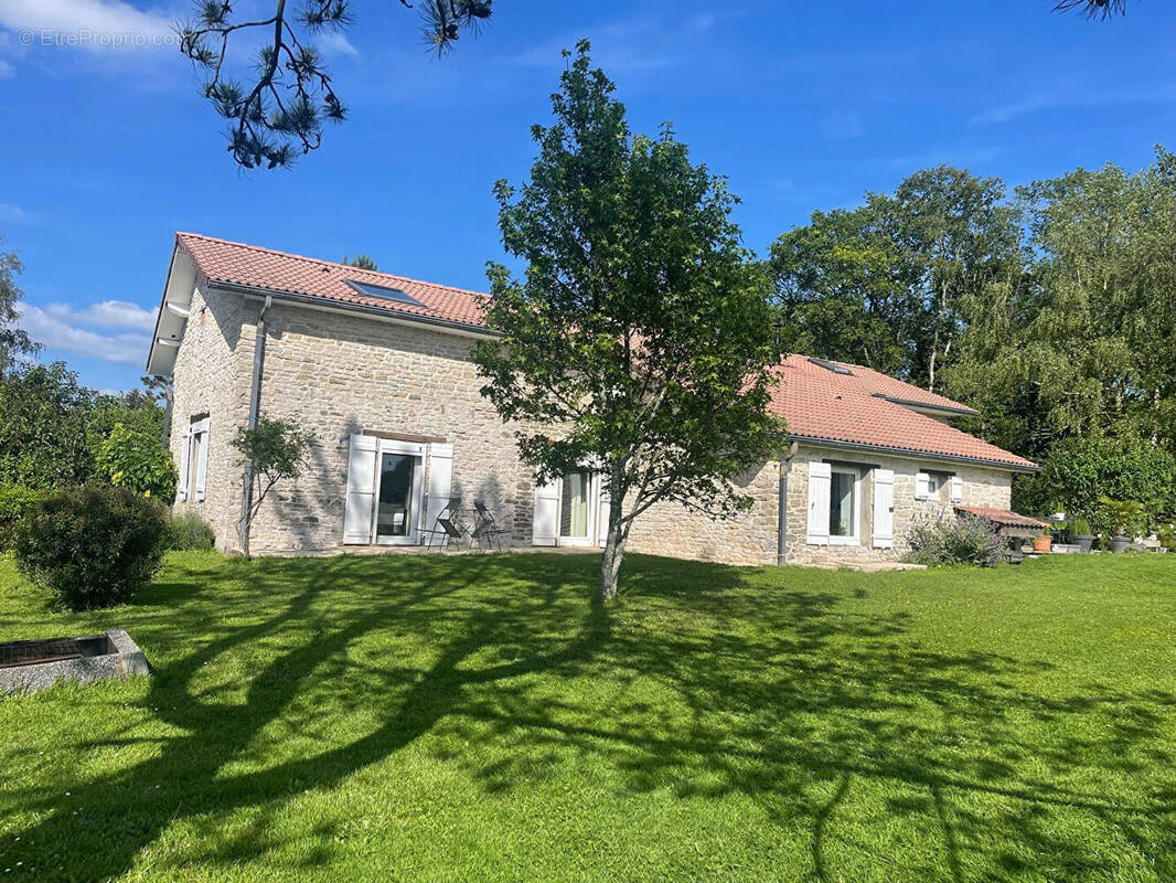 Maison à DAMPIERRE-SUR-LINOTTE