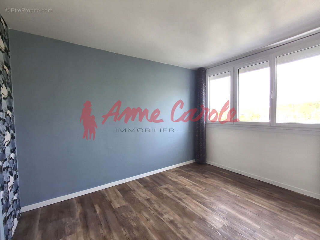 Appartement à LE PERREUX-SUR-MARNE