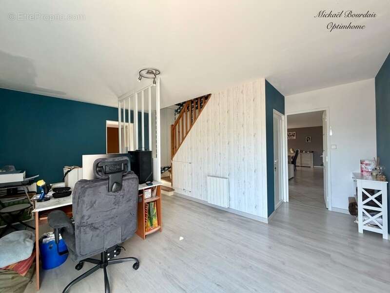 Maison à PONTVALLAIN