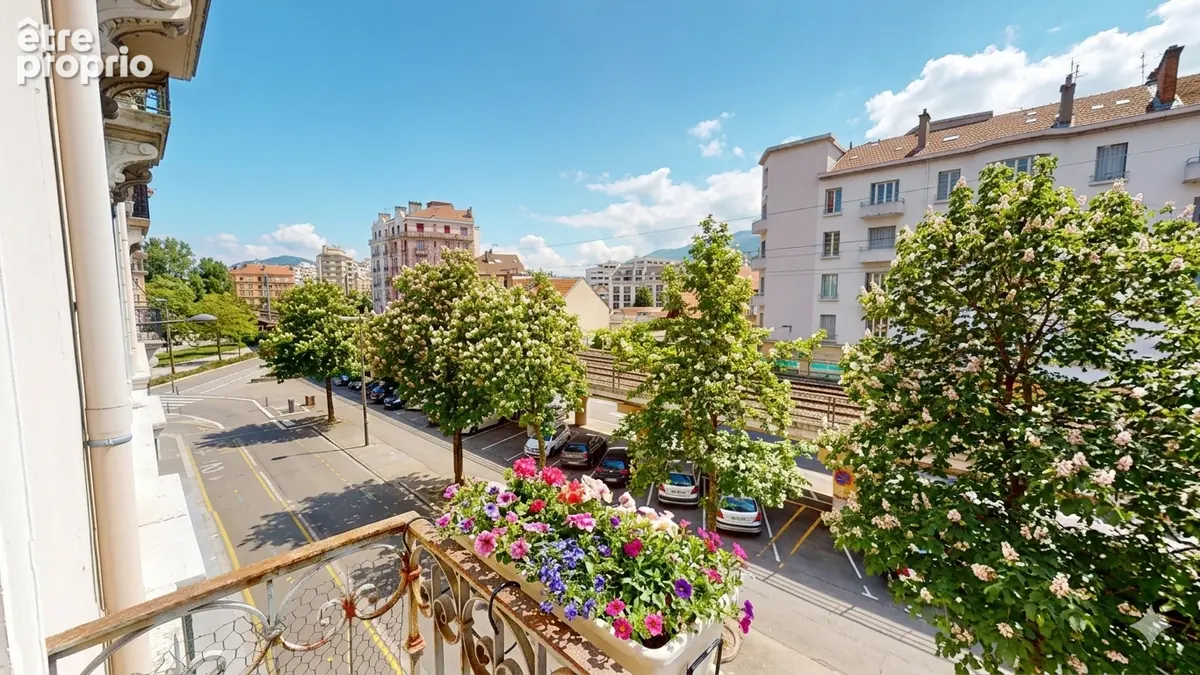 Appartement 3 pièces de 50m2 avec balcon -GRENOBLE / AIGLE - photo 2