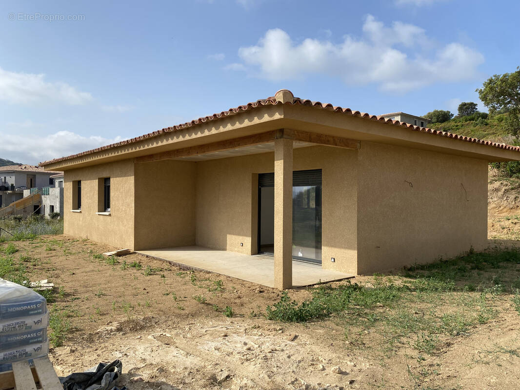 Maison à SOTTA