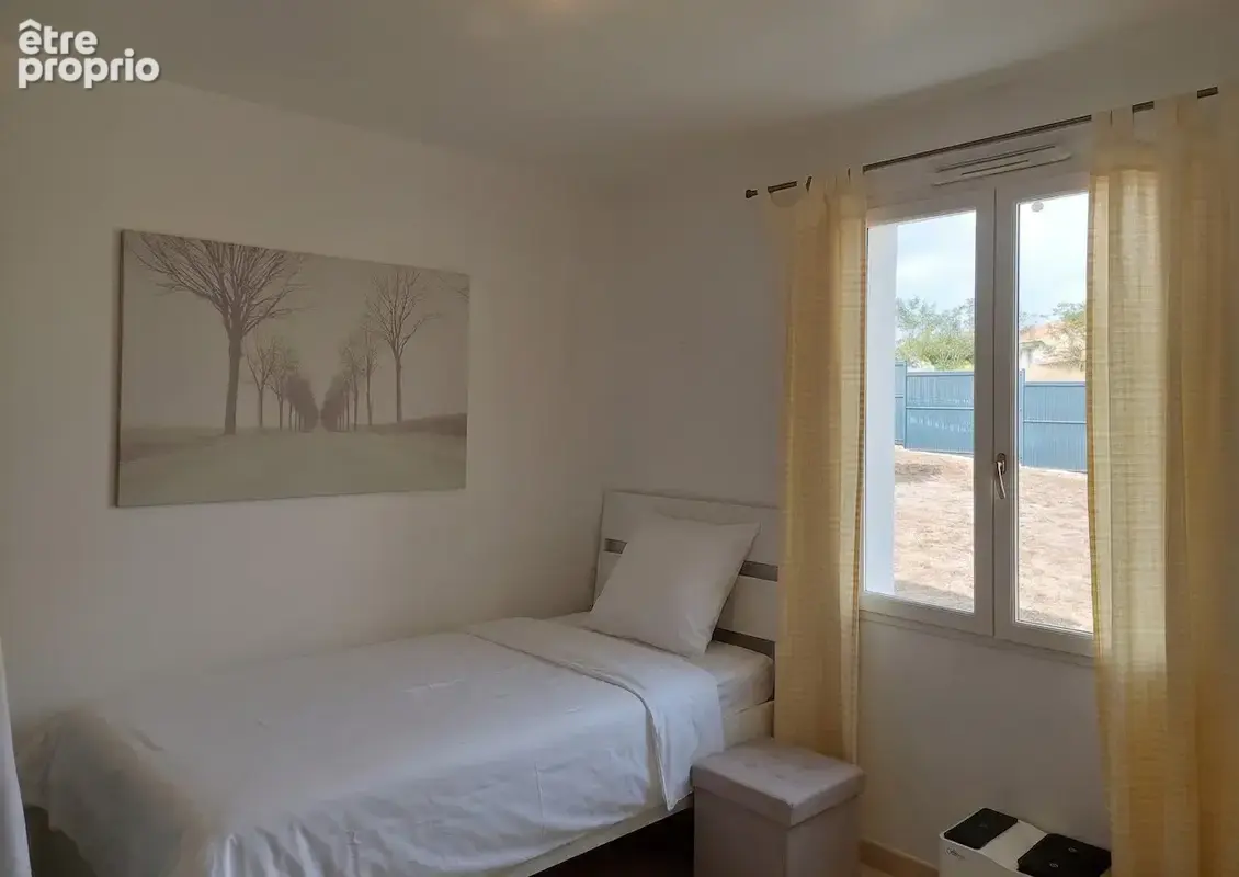 Coup de coeur pour cette magnifique maison avec piscine et vues dégagée sur terrain de 8249m2 - photo 11