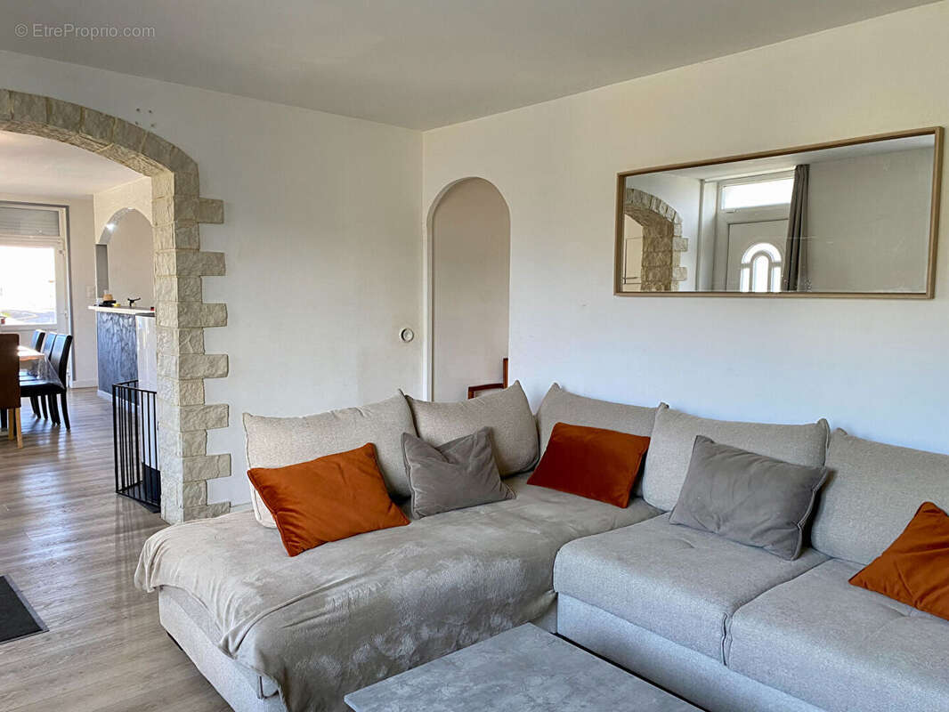 Maison à SAINT-VALLIER