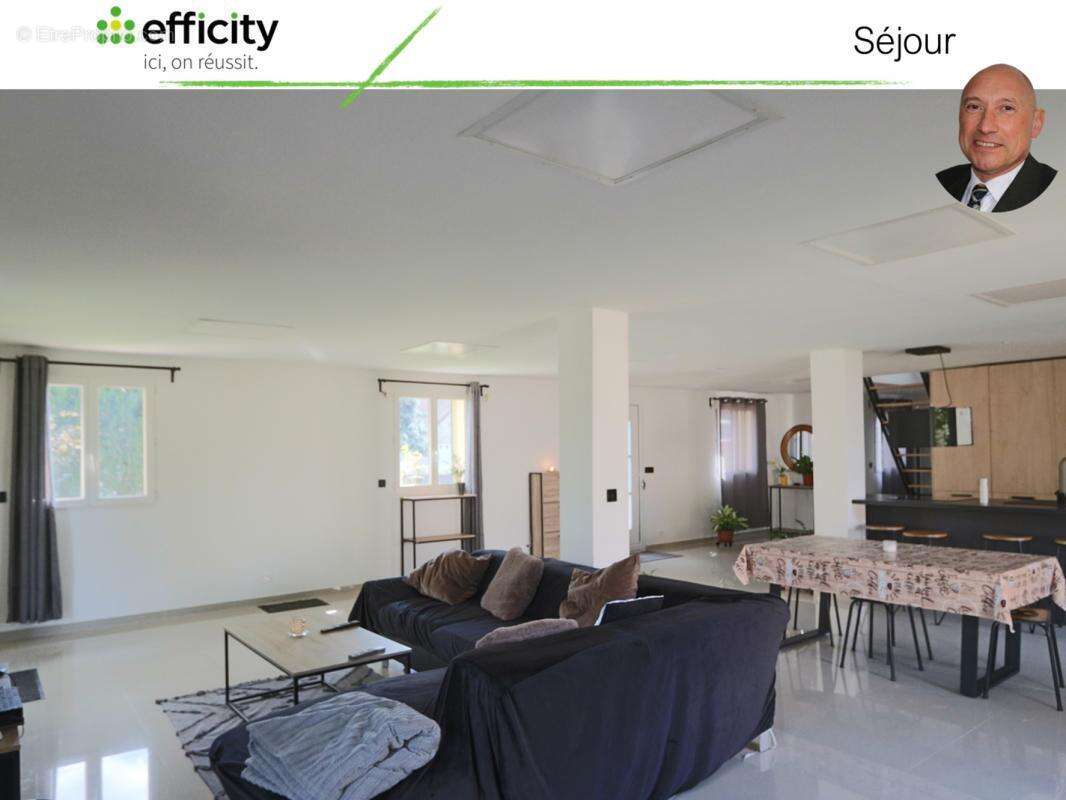 Maison à SAINT-CALAIS