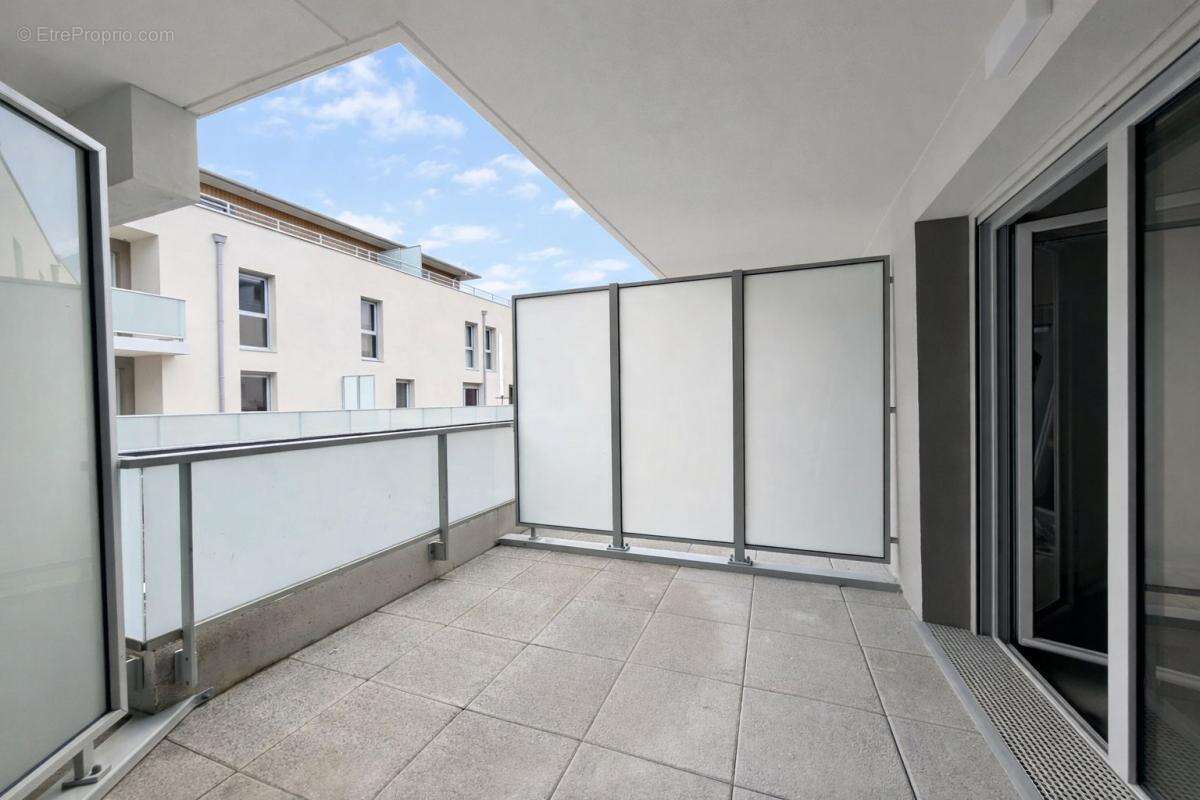 Appartement à DEVILLE-LES-ROUEN