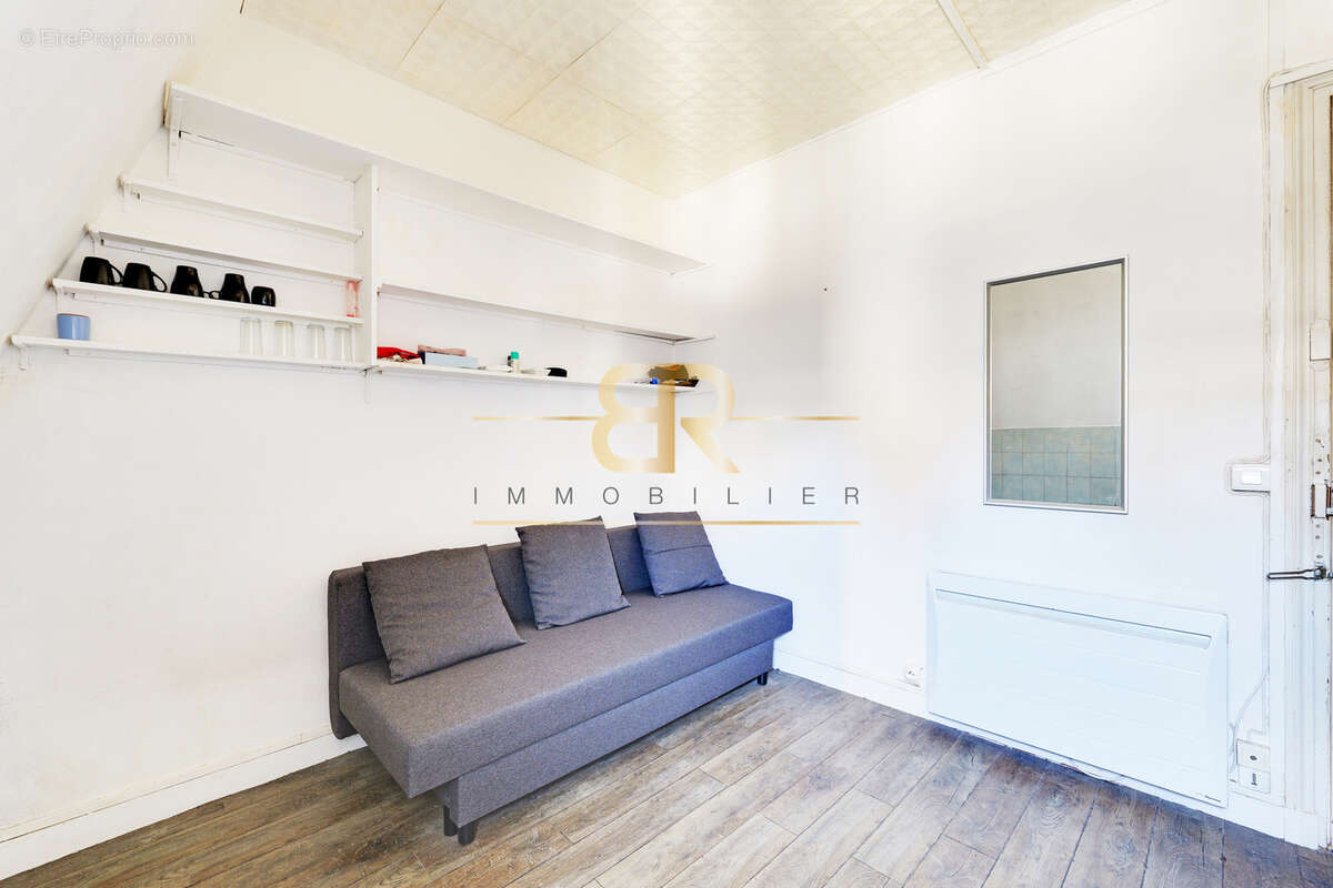 Appartement à PARIS-7E
