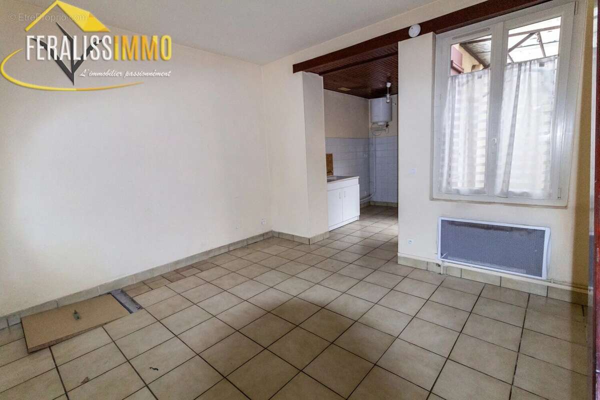 Maison à VAUX-SUR-SEINE