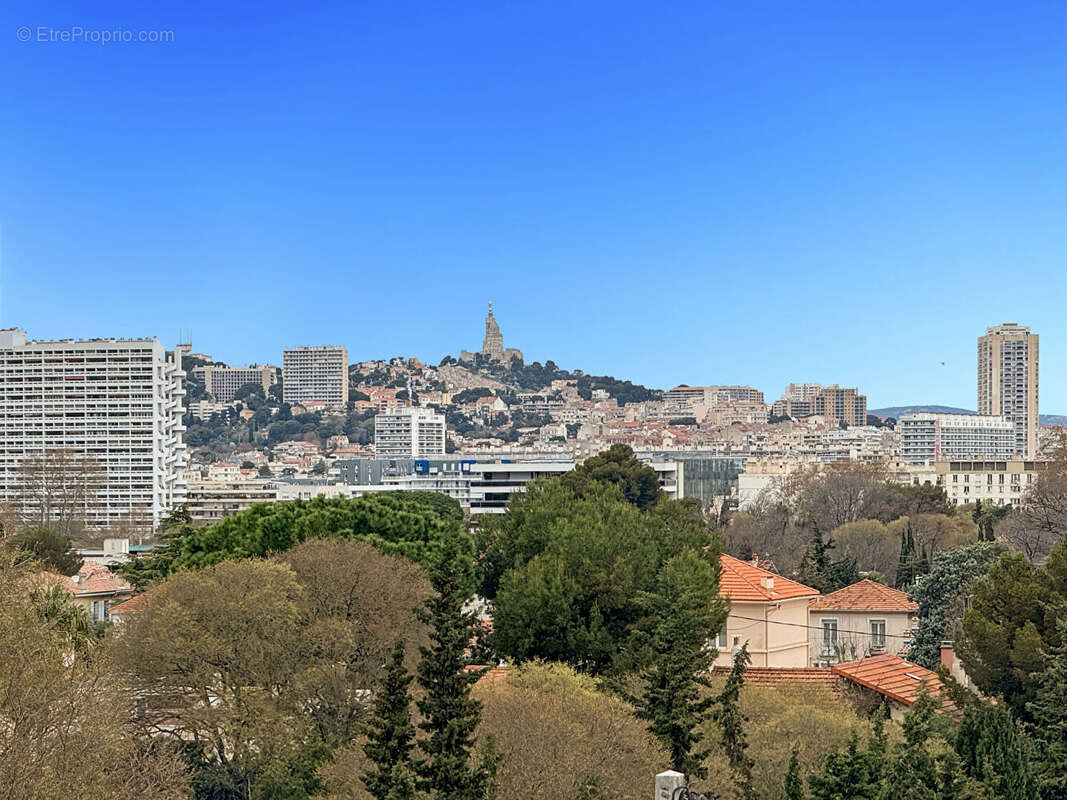 Appartement à MARSEILLE-9E