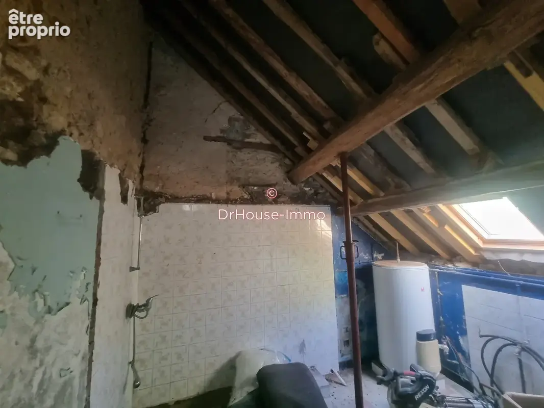 Maison 7 pièces 210 m² à vendre à Gy-Les-Nonains (45220) - photo 9