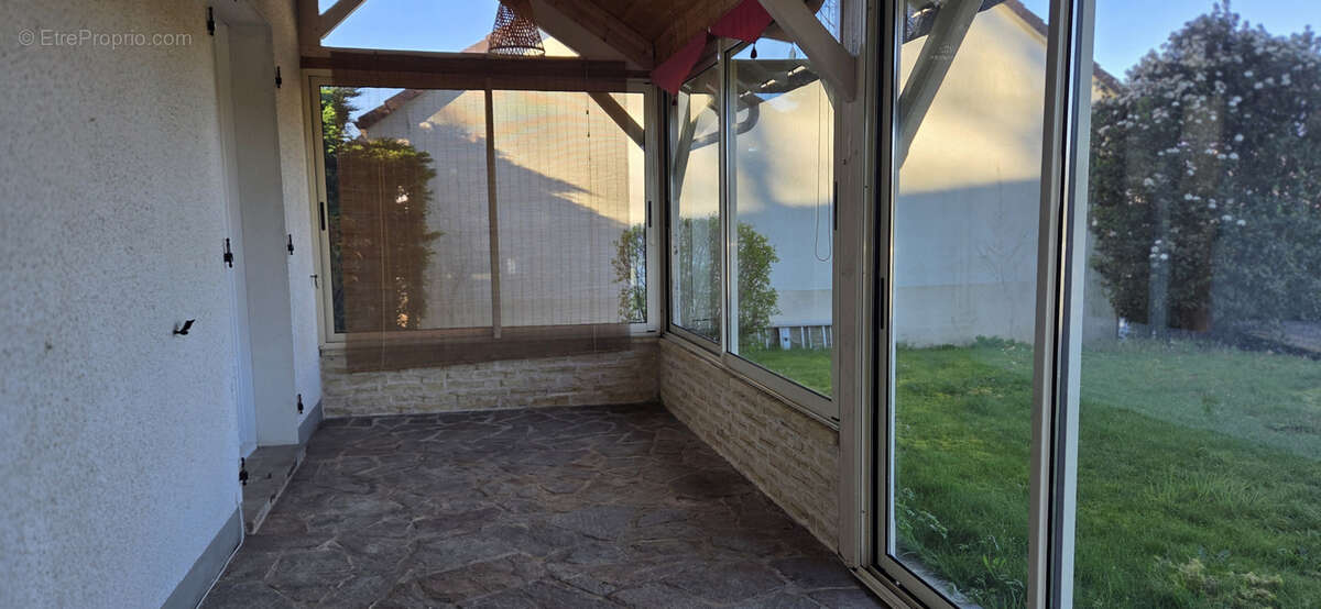 Maison à LUBERSAC