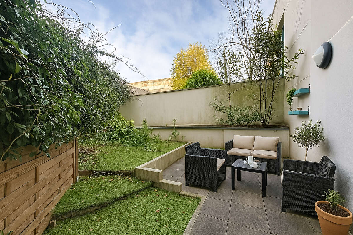 Appartement à SURESNES