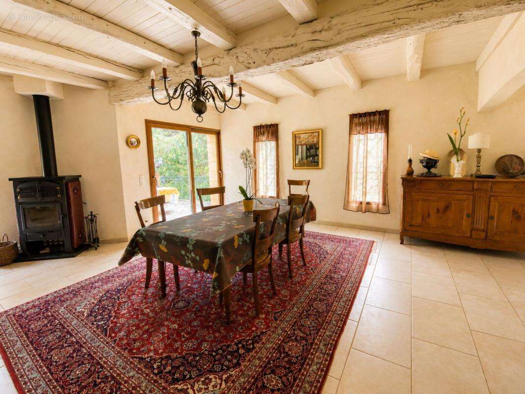 Maison à LALINDE