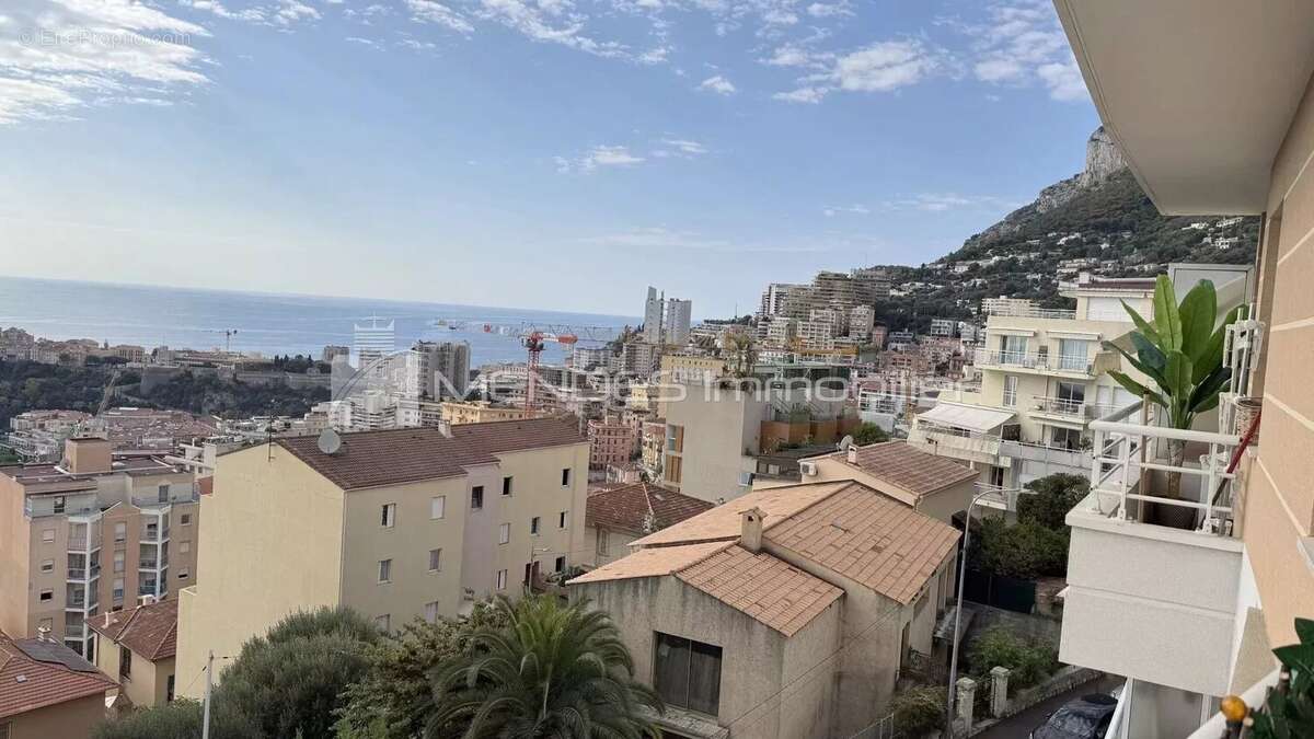 Appartement à BEAUSOLEIL