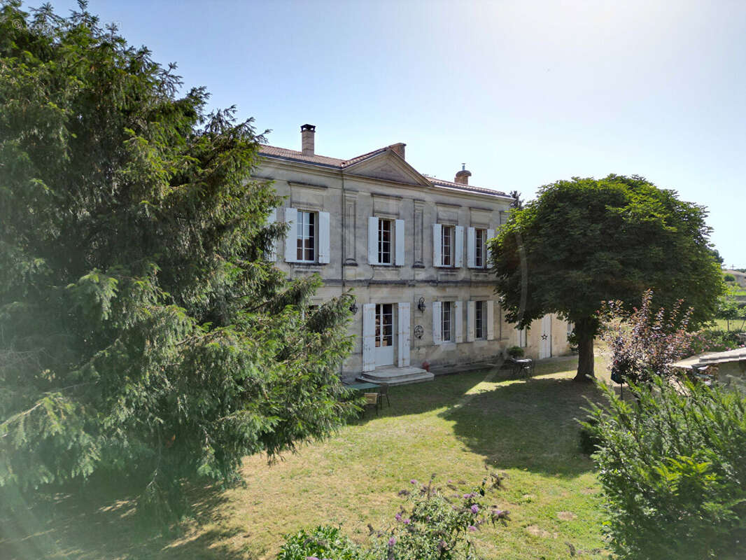Maison à BRANNE