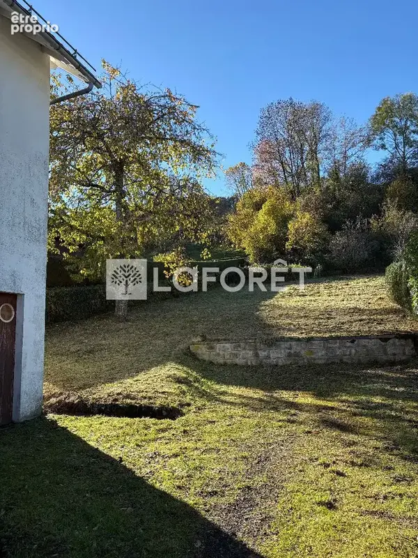 Maison Riom Es Montagnes 5 pièce(s) 97 m2 - photo 8