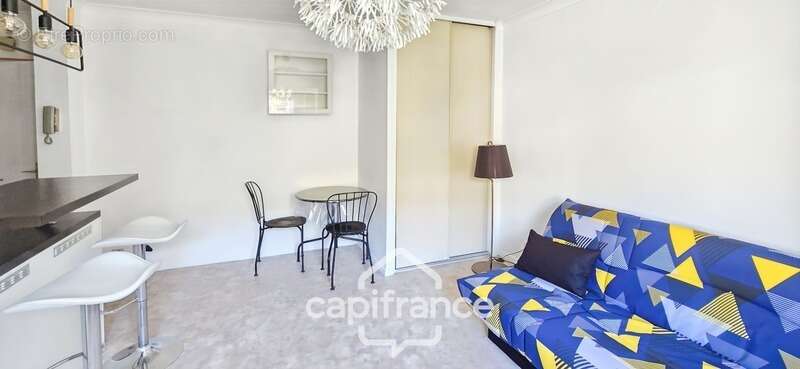 Appartement à HYERES