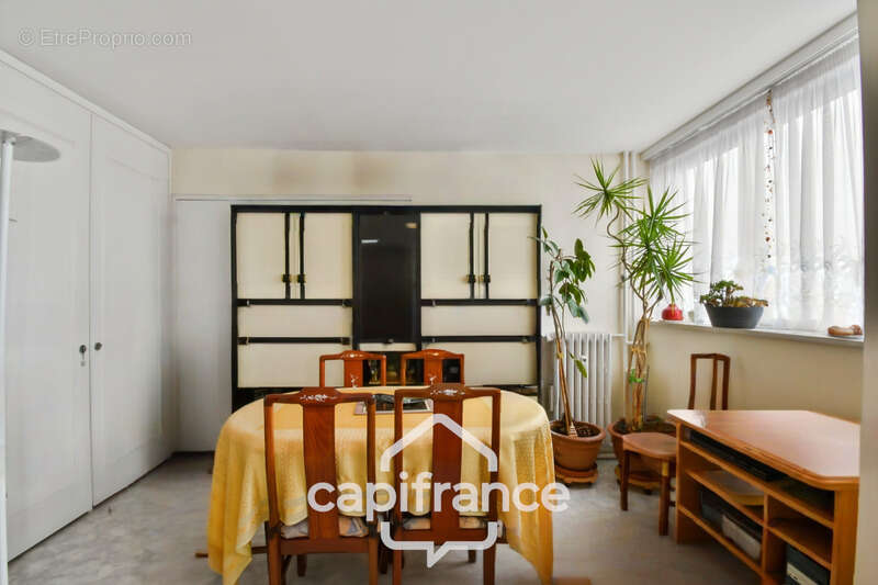Appartement lumineux avec vue dégagée – Résidence sécurisée avec gardien - photo 5