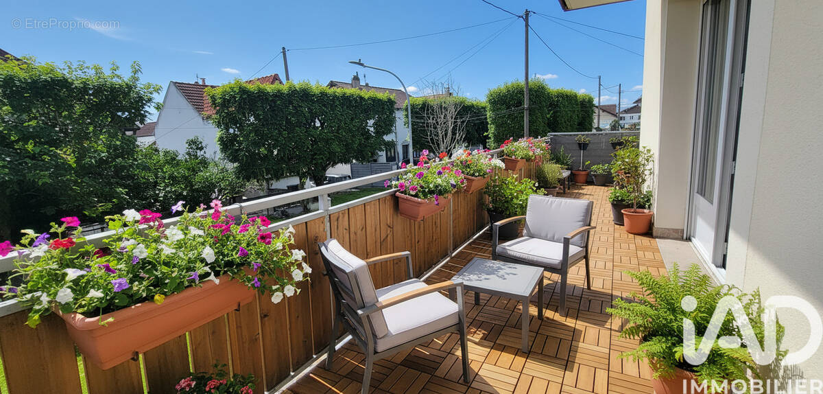 Photo 1 - Appartement à LE BLANC-MESNIL