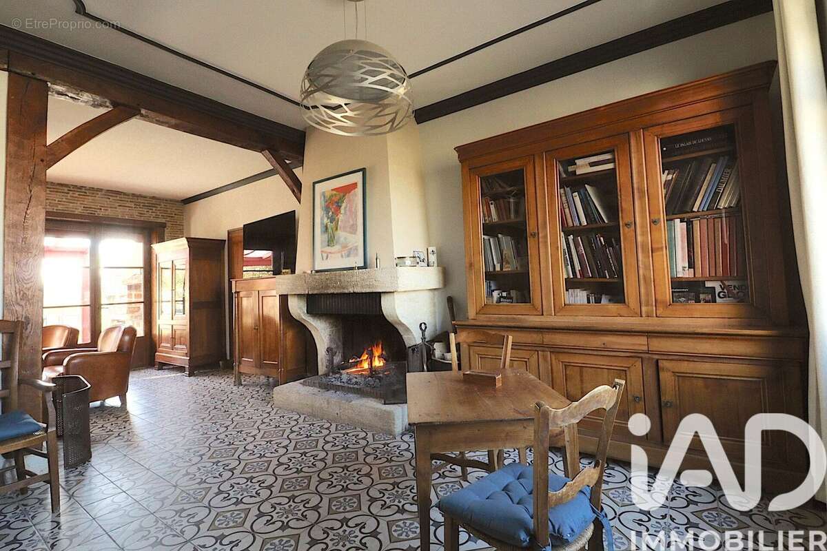 Photo 4 - Maison à DHUIZON