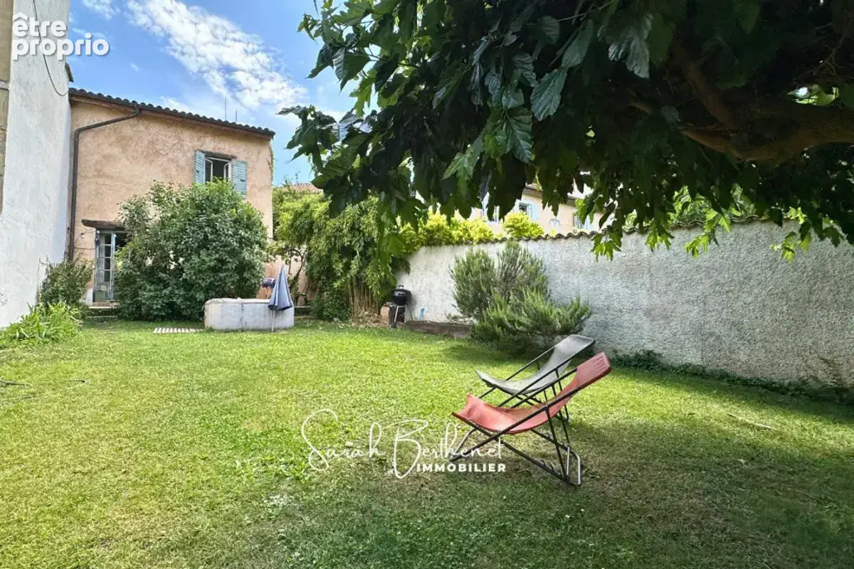Maison à CHARLY