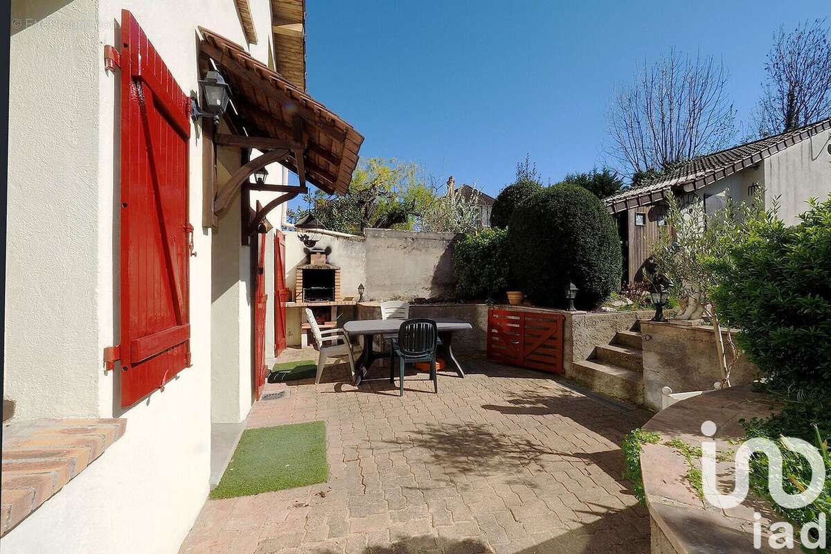 Photo 2 - Maison à MONTGERON