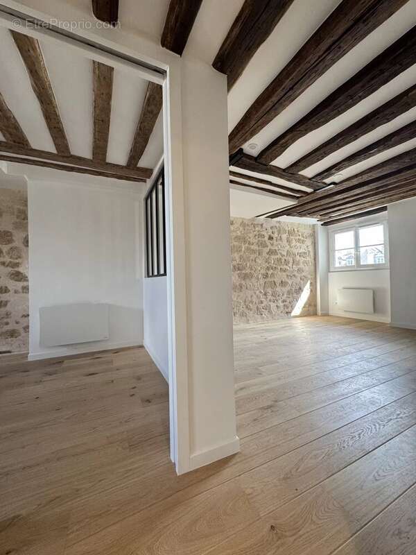 Appartement à PARIS-4E