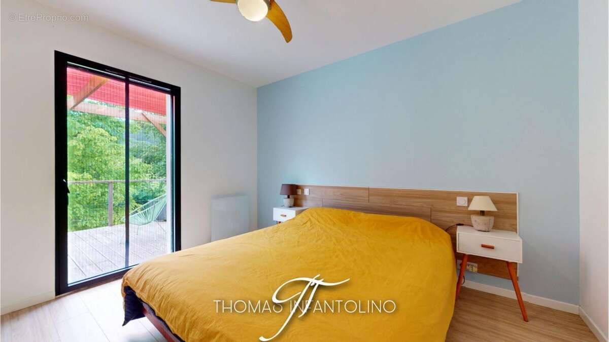 En exclusivite - plain pied - 3 chambres - sous sol - piscine - photo 12