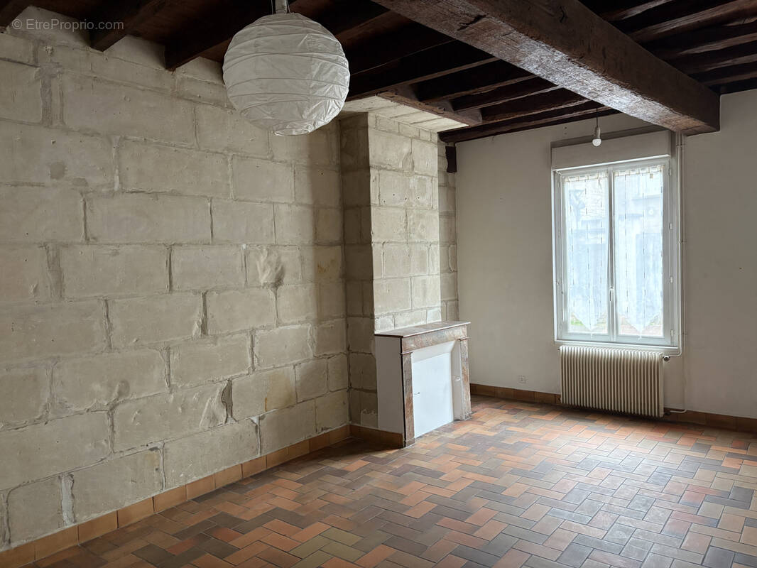 Maison à CHATELLERAULT