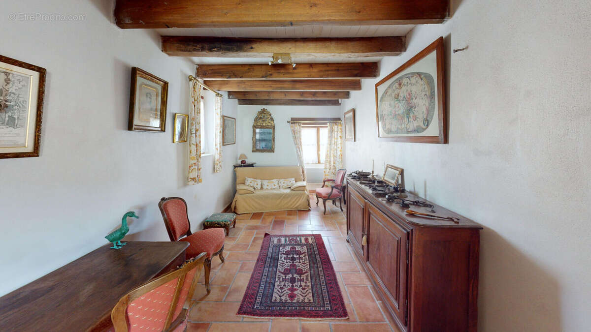 Maison à SAINT-CLEMENT-DES-BALEINES