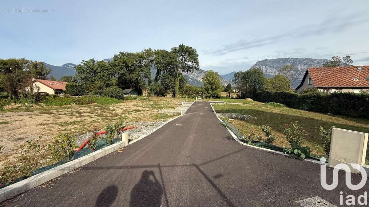 Terrain 400 m² à Noyarey  - photo 6