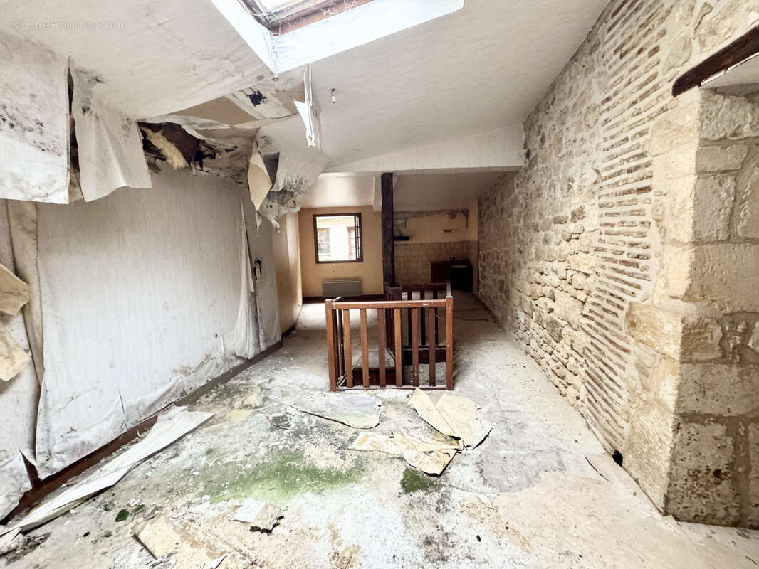SOUS OFFRE ACCEPTEE -- Immeuble au coeur de St Cyprien en Périgord _ EXCLUSIVITE Stephane Gounet - photo 11
