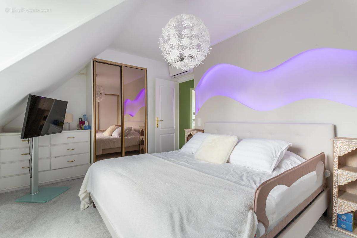 Maison à FACHES-THUMESNIL