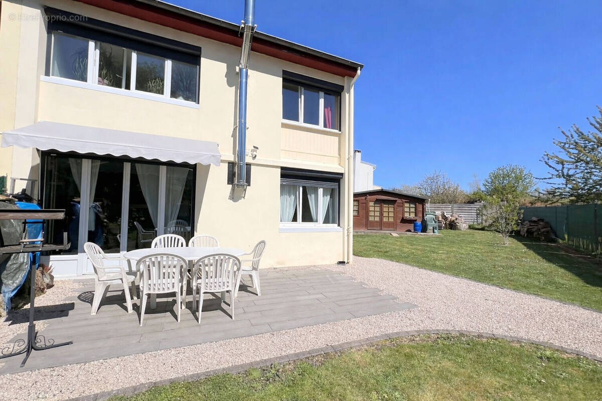 Maison à CHARS