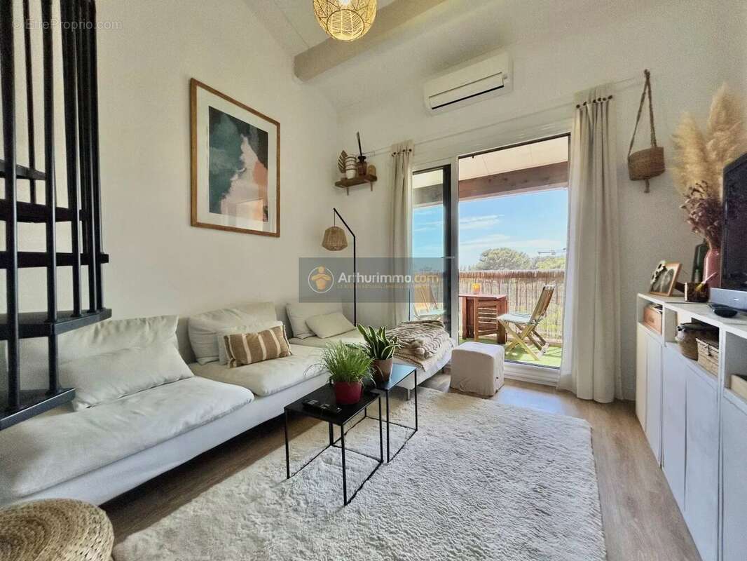 Appartement à FREJUS
