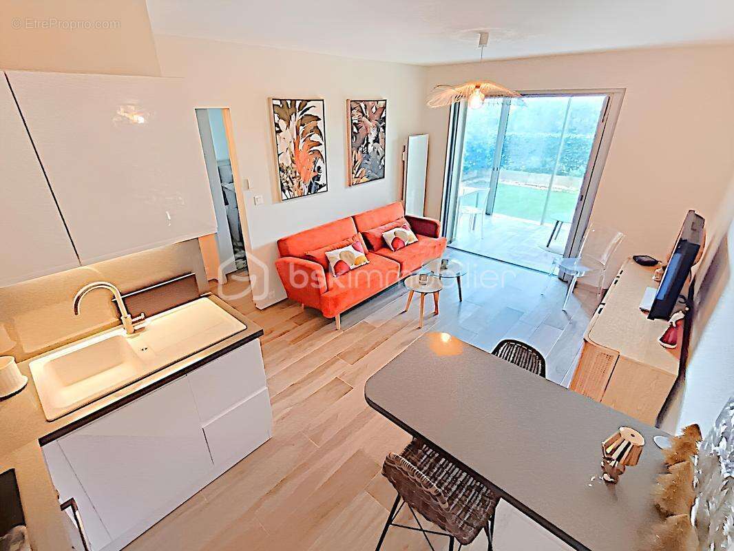 Appartement à SANARY-SUR-MER