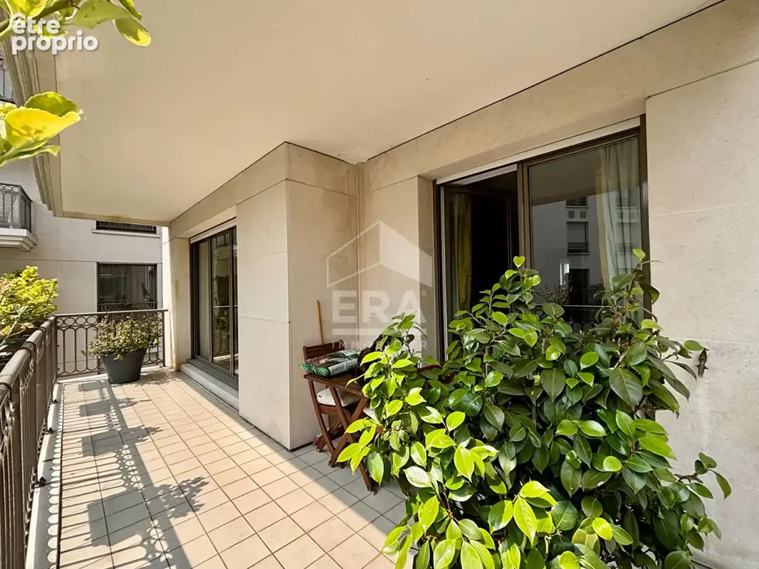 Appartement à LEVALLOIS-PERRET