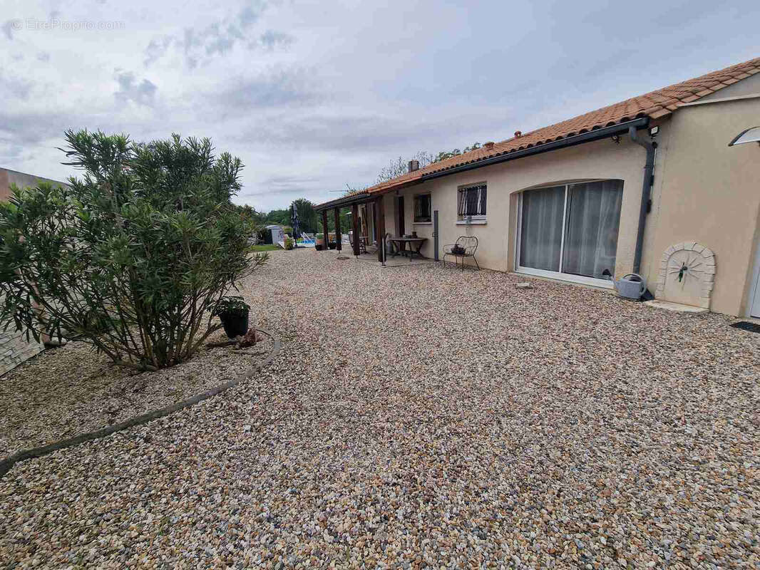 Maison à SAINT-PALAIS