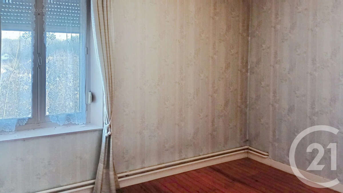 Maison 110 m² à Boursault  - photo 7