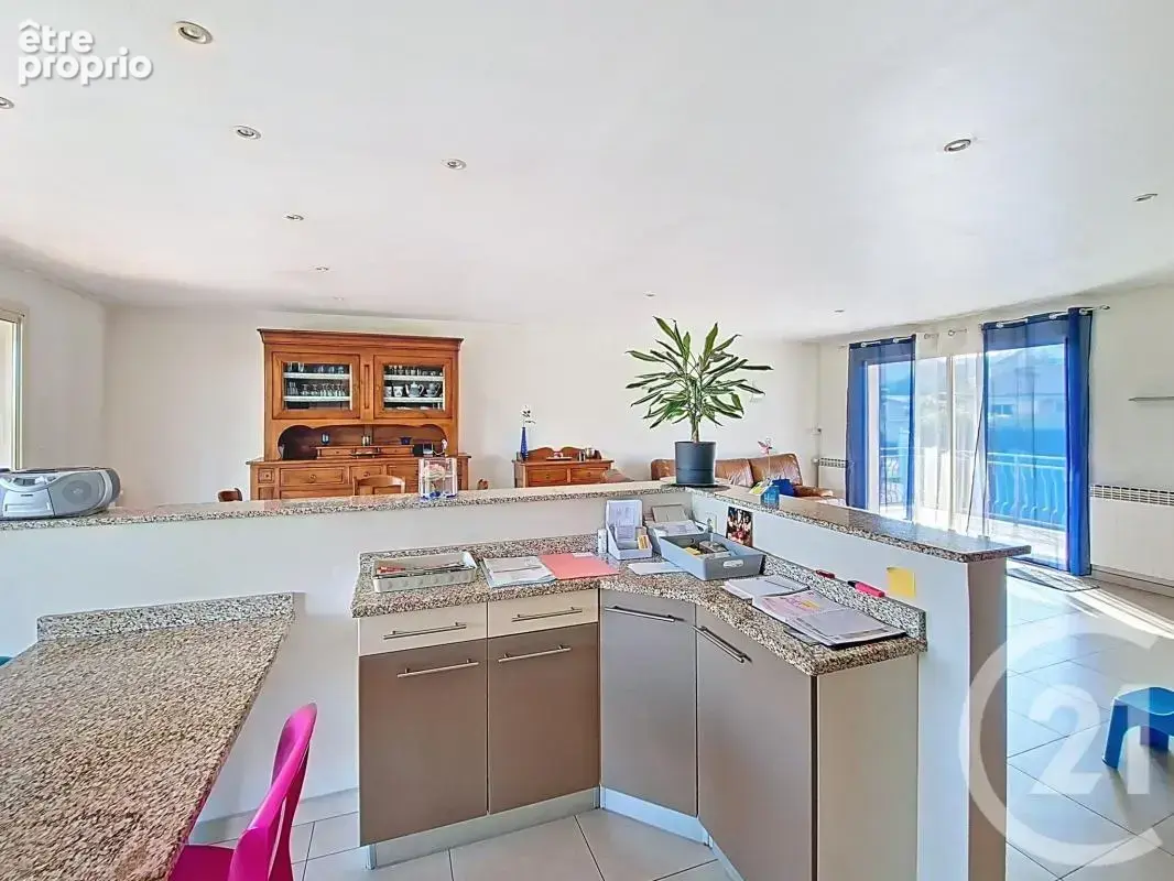 Maison 222 m² à Feyzin  - photo 23