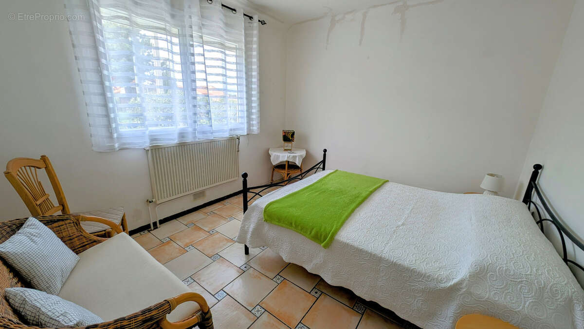 Maison à LAROQUE-DES-ALBERES