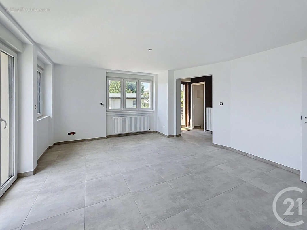 Maison 140 m² à Epinal  - photo 10
