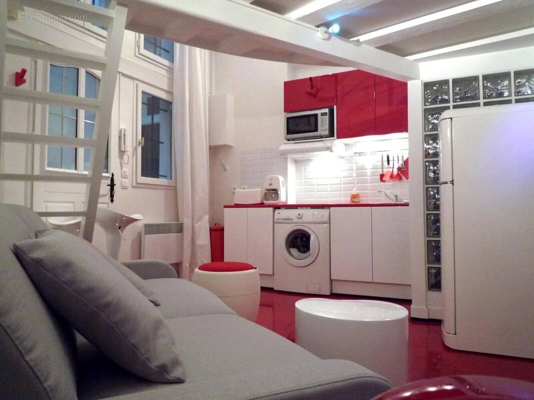 Appartement à PARIS-4E
