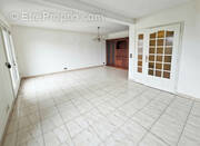 Maison à VERRIERES-LE-BUISSON