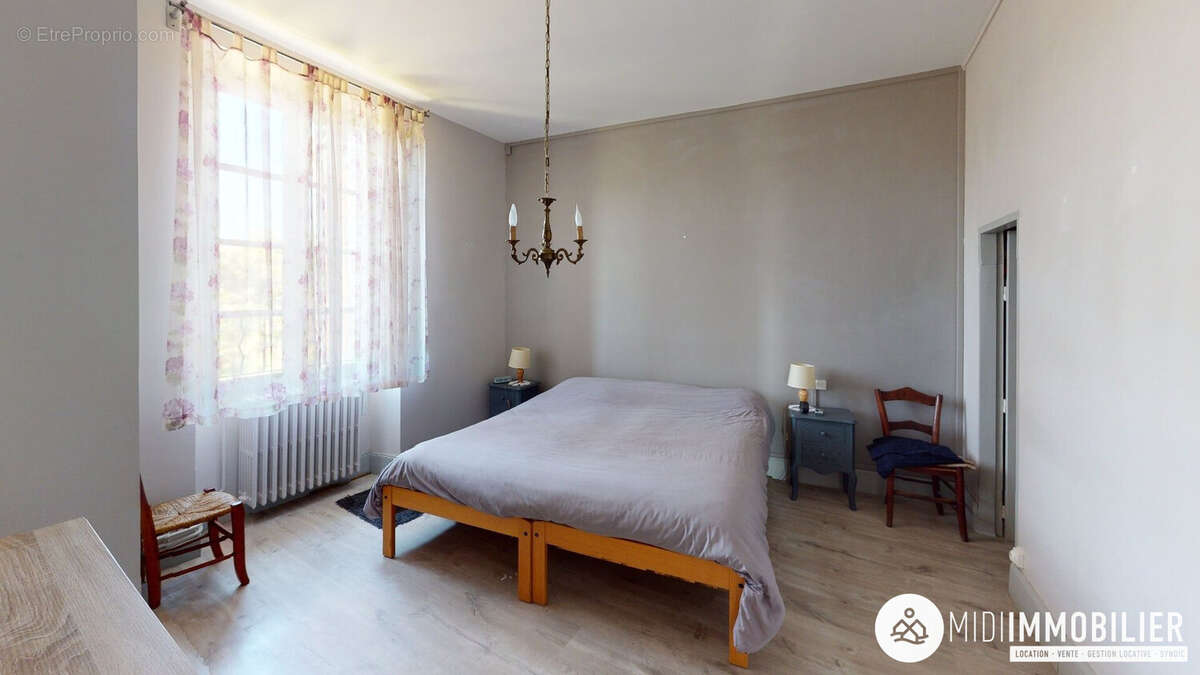 Maison à CORDES-SUR-CIEL