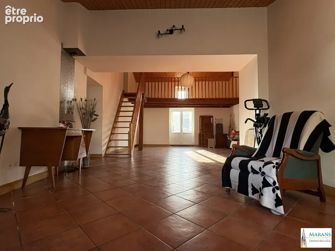 Maison 6 pièces 170 m² à vendre à Saint-Jean-De-Liversay (17170) - photo 2