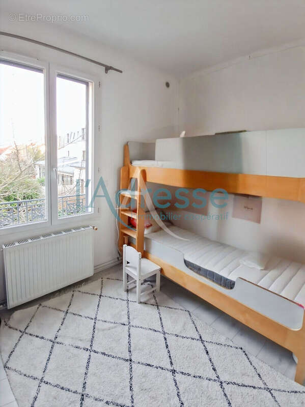Appartement à SURESNES