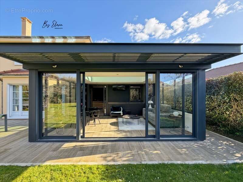 Maison à BUSSY-SAINT-GEORGES