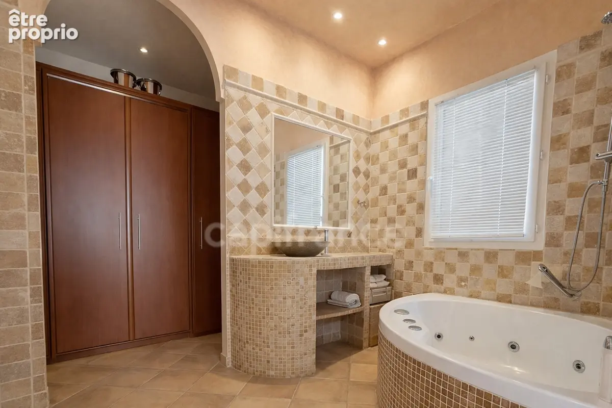 Erbalunga villa 120 m² piscine vue mer en nue propriete occupee ( investissement) - photo 6